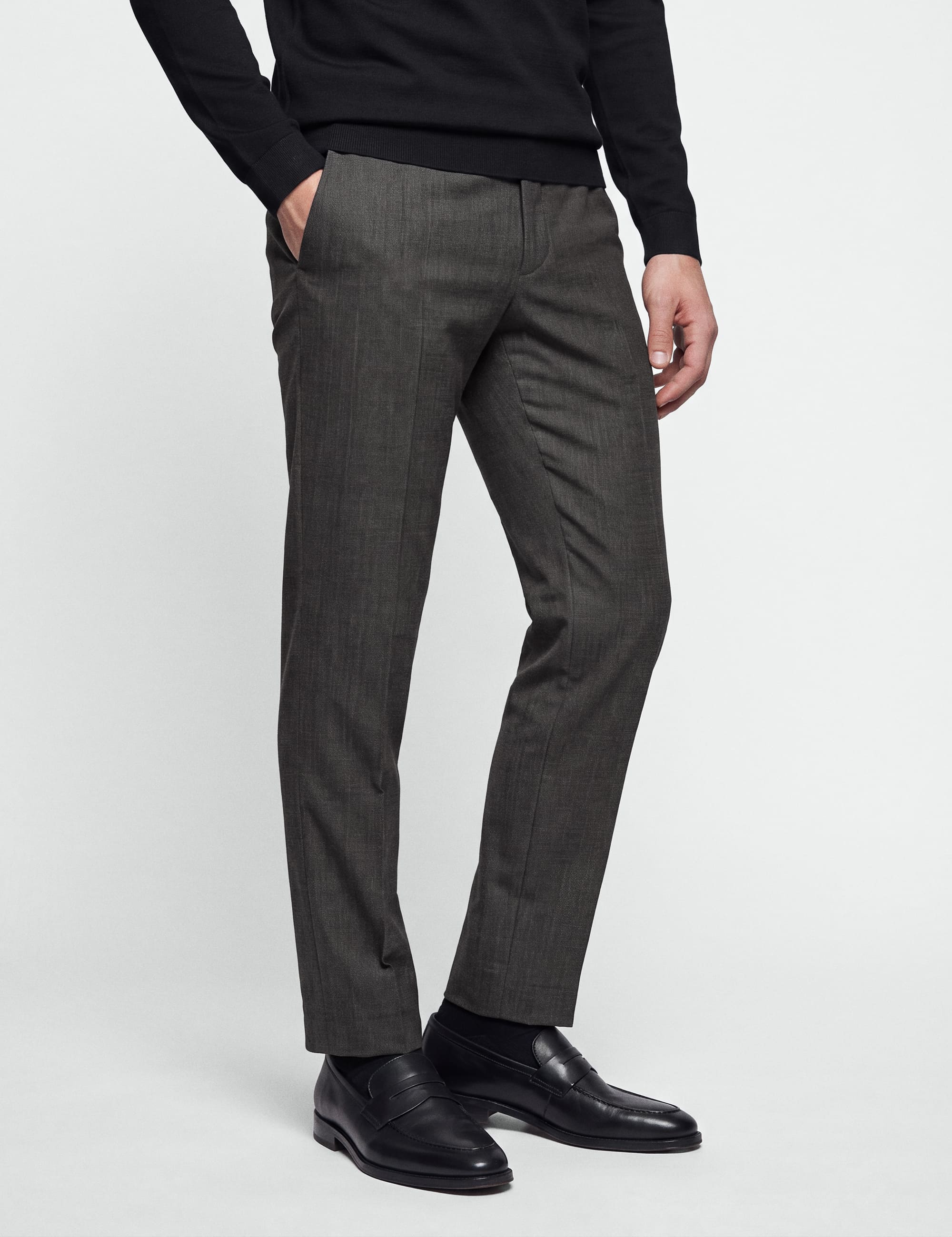 5882 Taupe